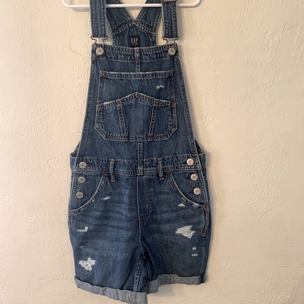 NWT Gap shortalls